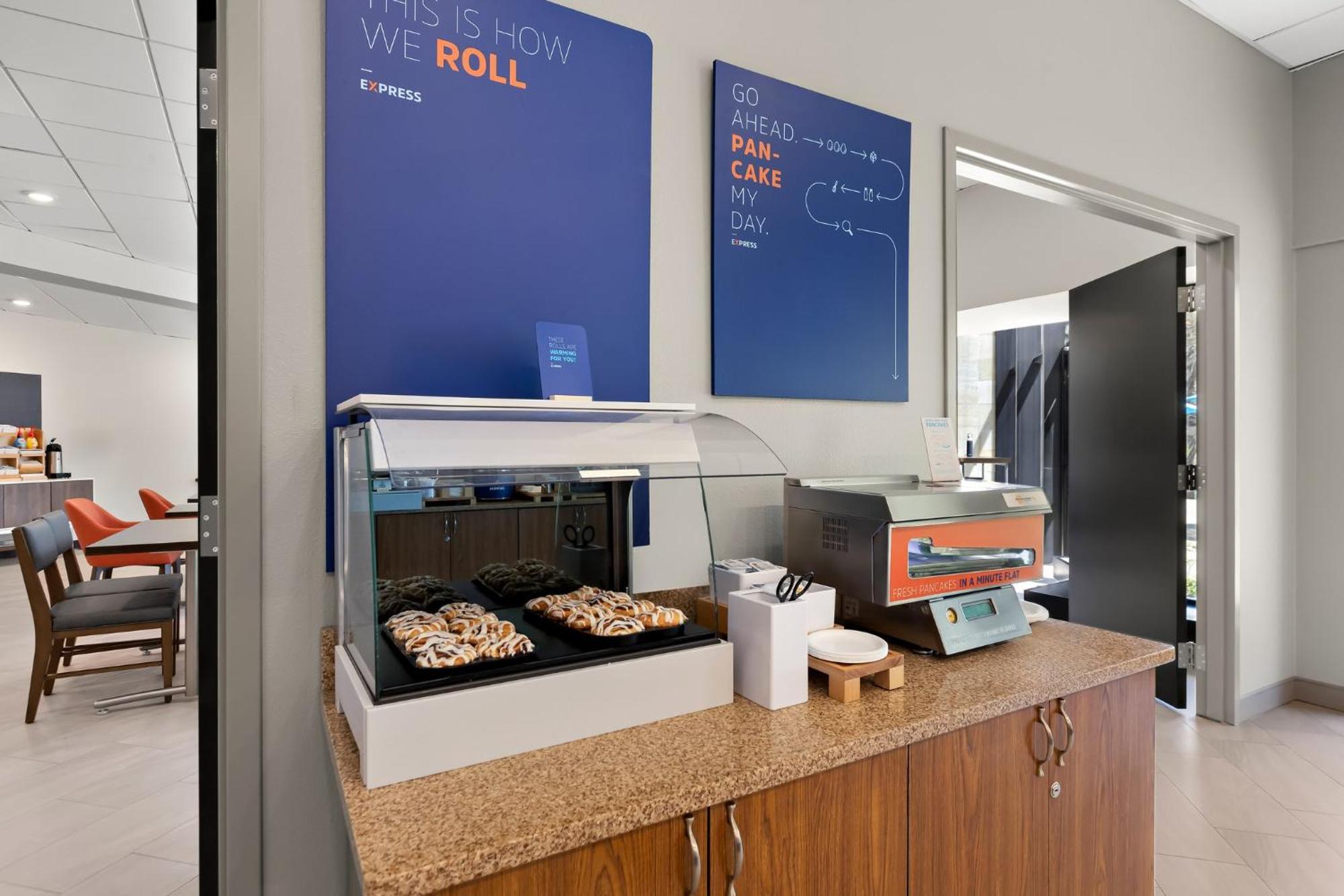 Holiday Inn Express Princeton Southeast By Ihg Plainsboro Eksteriør billede