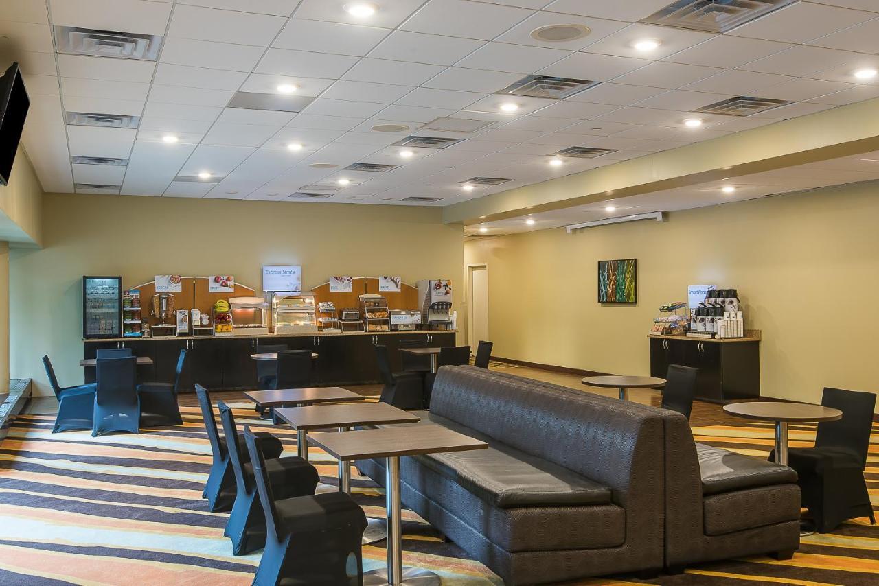 Holiday Inn Express Princeton Southeast By Ihg Plainsboro Eksteriør billede