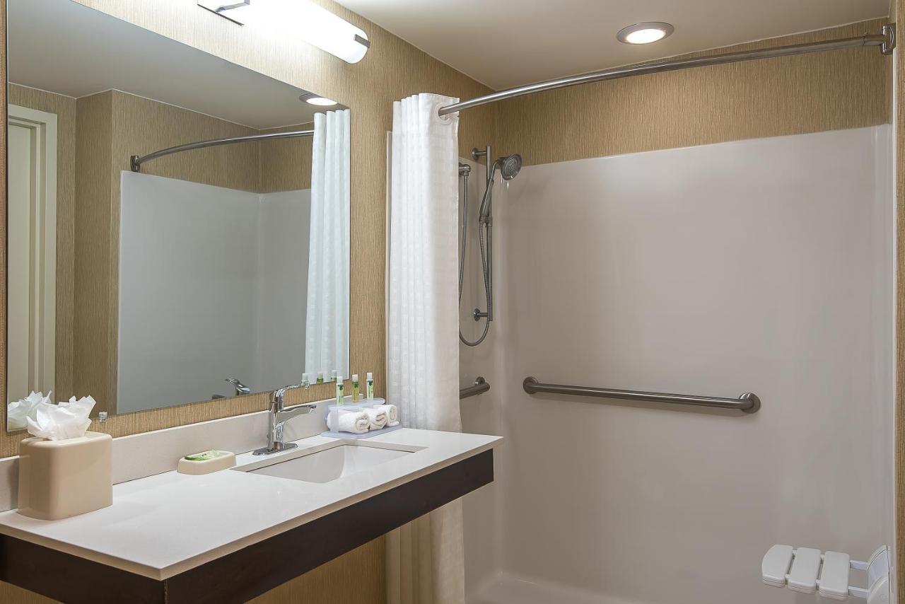 Holiday Inn Express Princeton Southeast By Ihg Plainsboro Eksteriør billede
