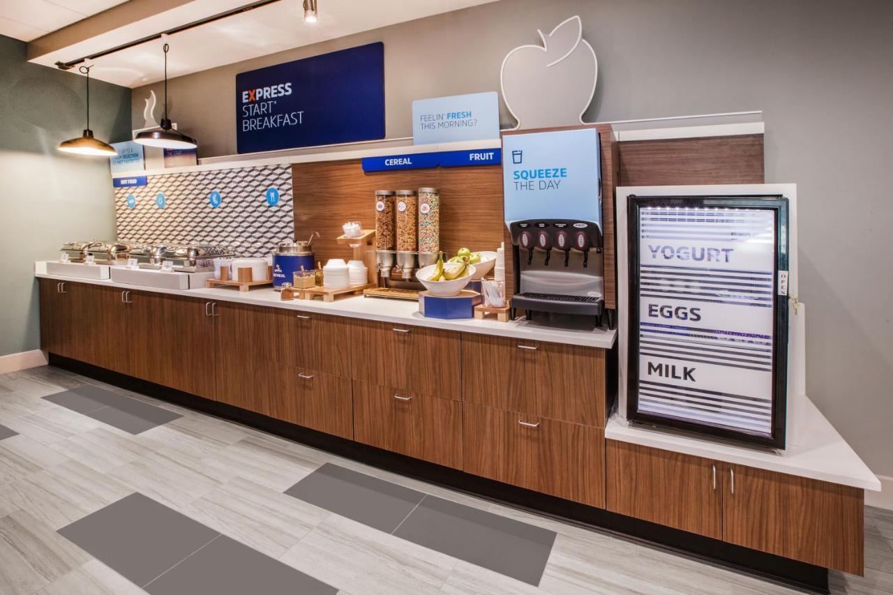 Holiday Inn Express Princeton Southeast By Ihg Plainsboro Eksteriør billede